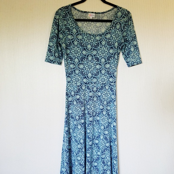LuLaRoe Dresses & Skirts - Navy Lularoe Ana Dress